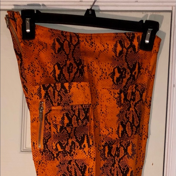 Fashion Nova high waisted snake print pants M - Picture 4 of 6